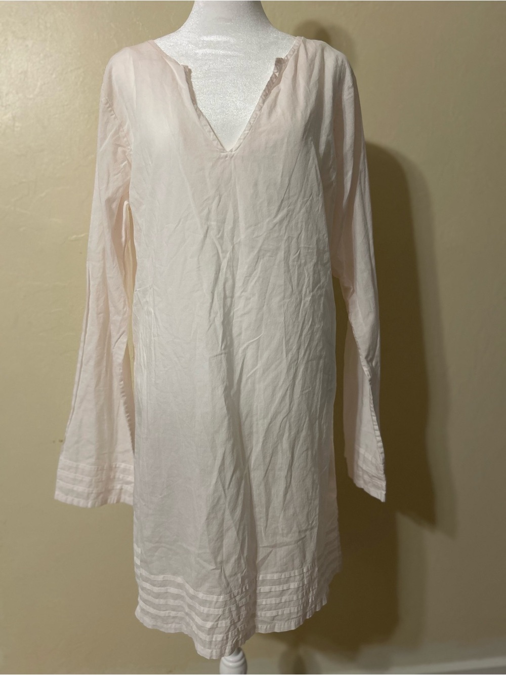 Patagonia Pale Pink V-Neck Long Sleeve Tunic